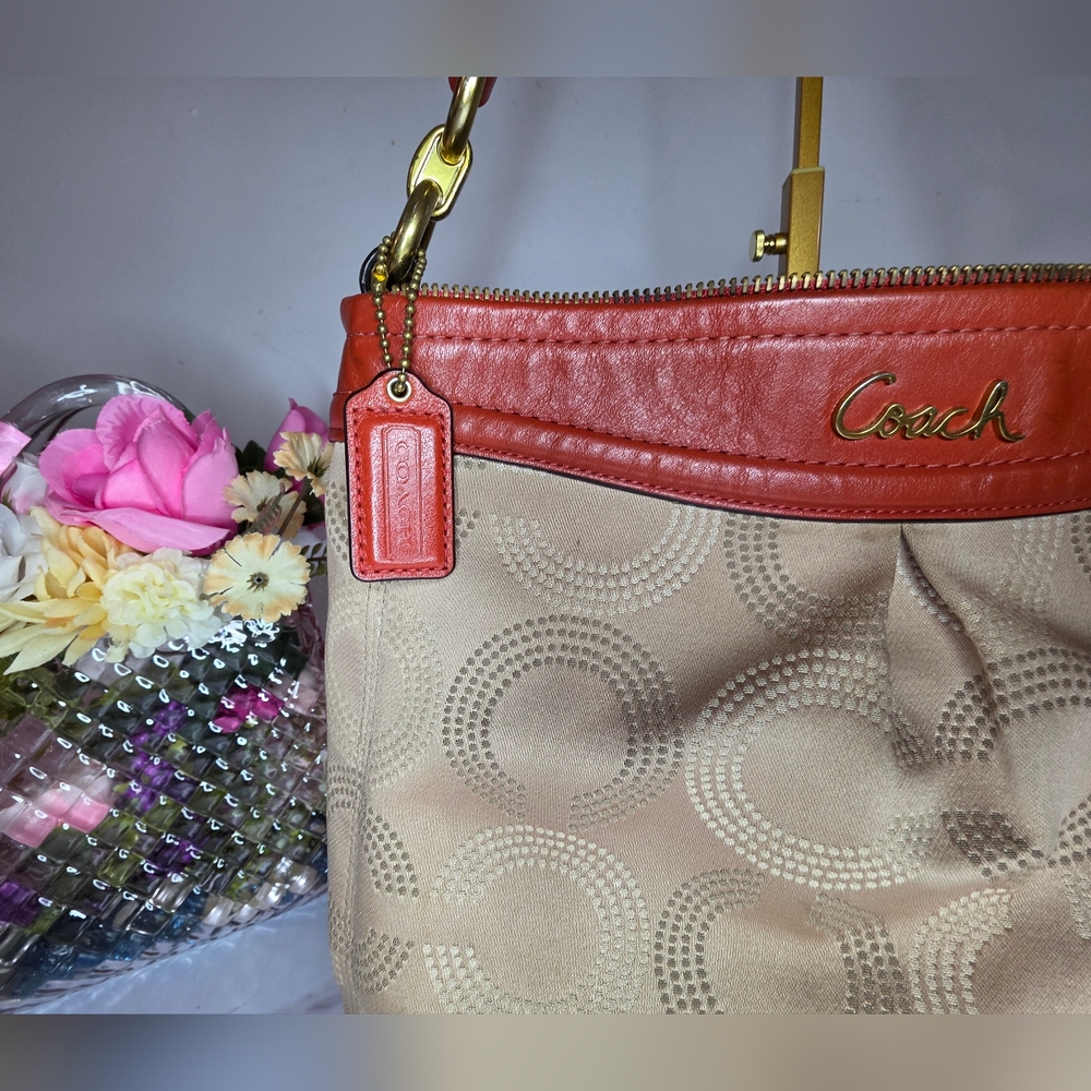 Coach Tan Signature Canvas Shoulder Bag with Brown Leather Trim - Picture 3 of 6